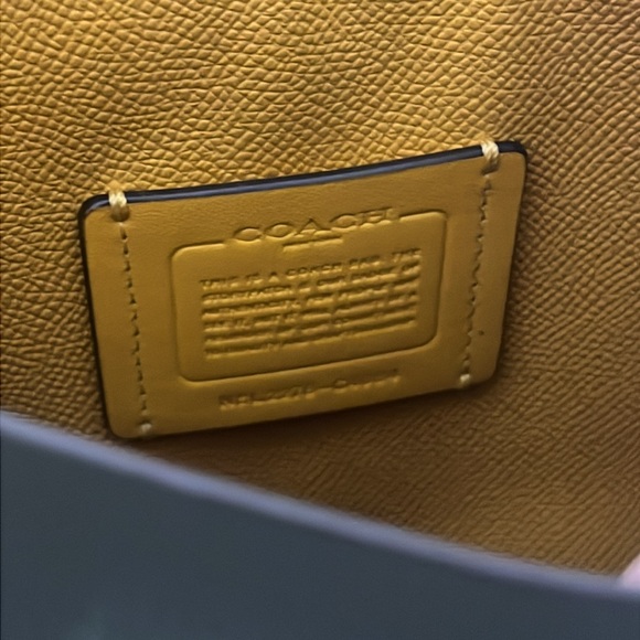 Coach Green Leather Tote with Silver Hardware - Picture 5 of 9